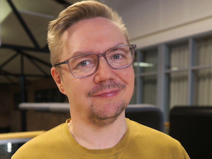 Kasvokuva Matti Virtasalosta.