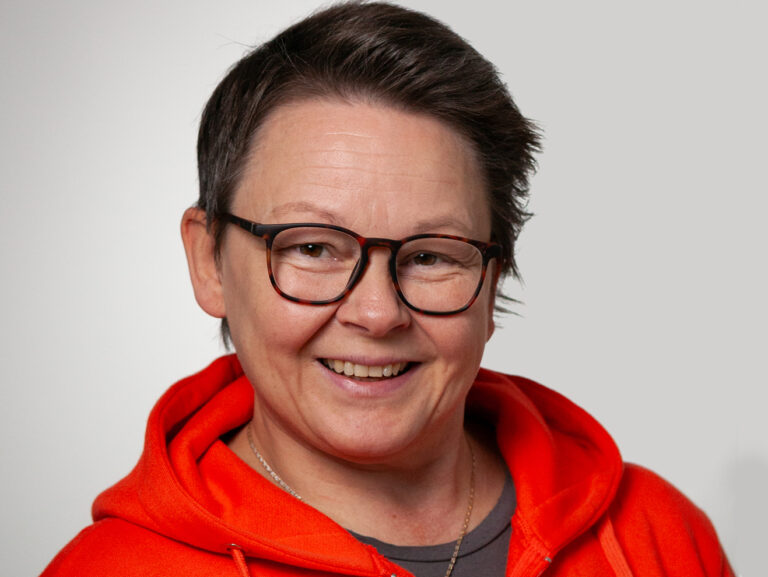 Kirjoittajan kasvot.