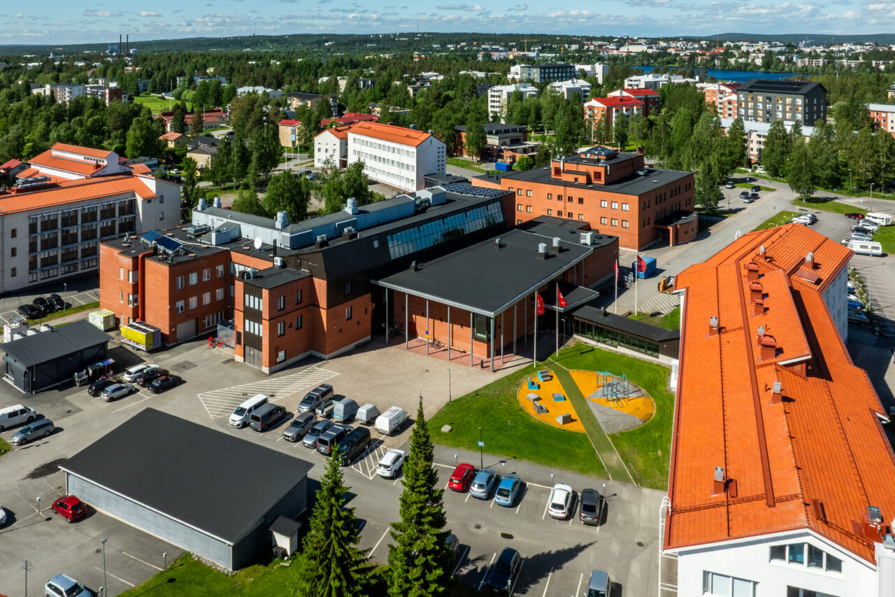 ilmakuva Lapin AMKin Rovaniemen kampuksesta