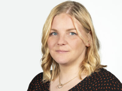 Kirjoittajan kasvot.